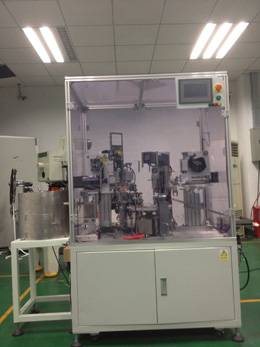 Automatic hook riveting machine